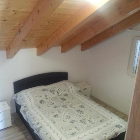 Apartmani Milisa L 普利莫顿 外观 照片