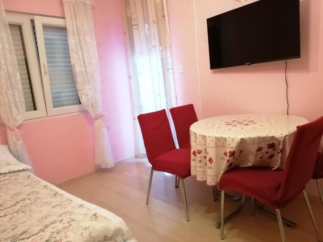 Apartmani Milisa L 普利莫顿 外观 照片